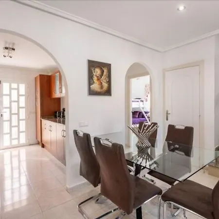 Villa Stunning Private Heated Pool & *
