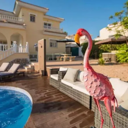 Villa Stunning Private Heated Pool &